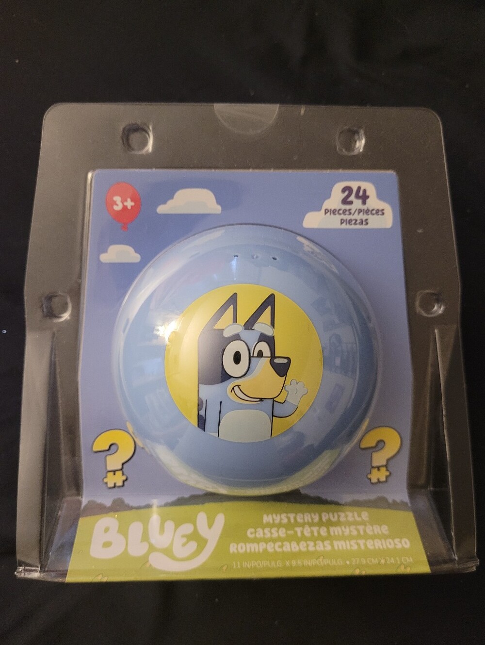 Bluey Mystery 24-Piece Puzzle Ball - Blue